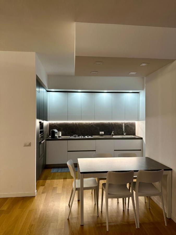 Modern Art Loft - Raffinato Loft In Zona Centrale Milan Bagian luar foto